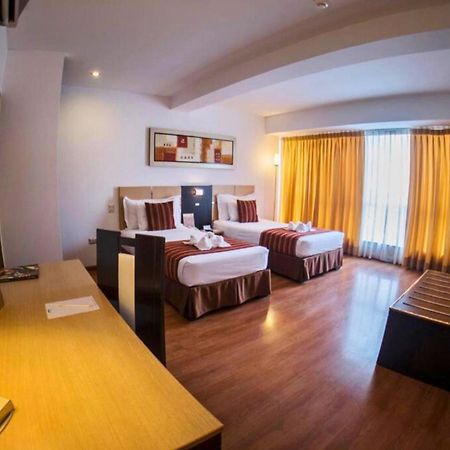 Allpa Hotel & Suites Lima Luaran gambar